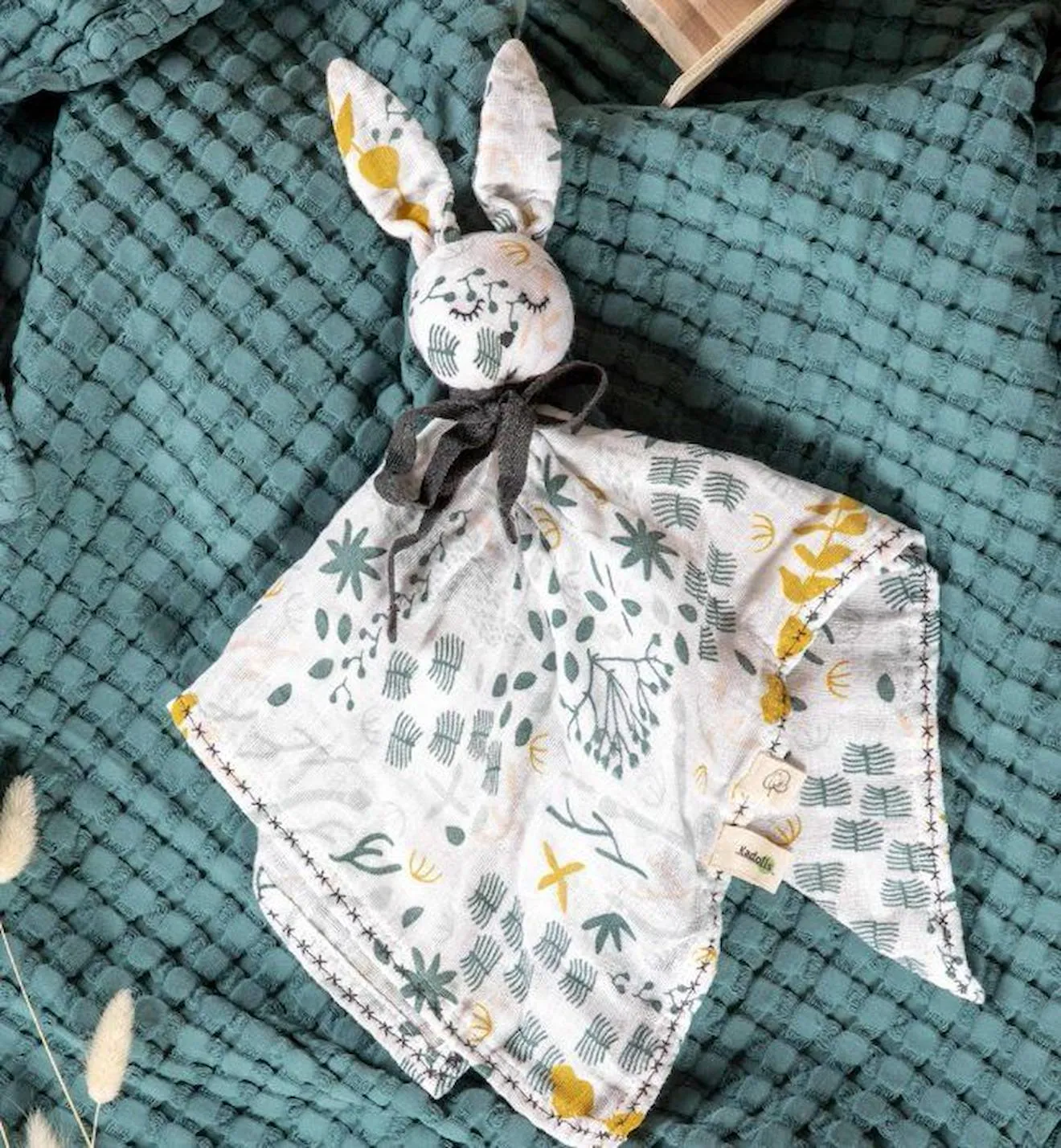 Doudou lapin Yukari multicolore - Kadolis